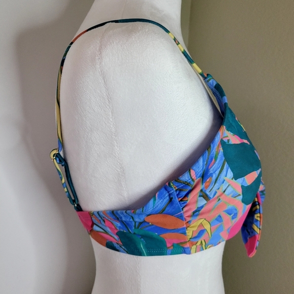 Kona Sol Bikini Floral Swim Top, Size Large - Picture 2 of 13